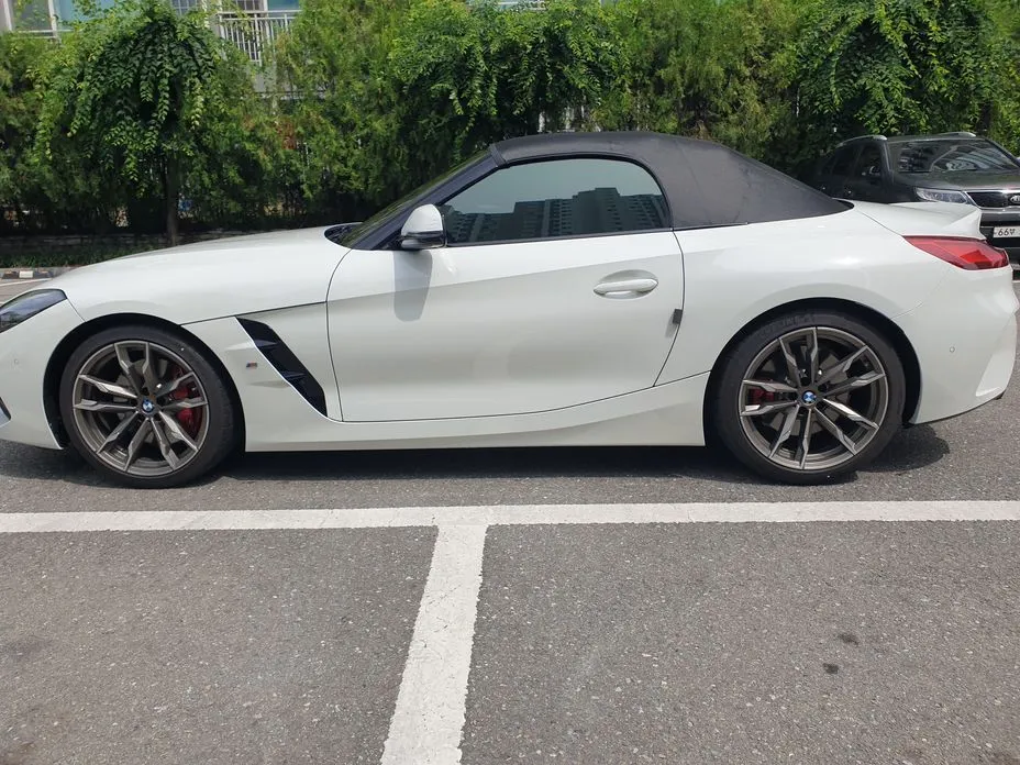 BMW Z4 2025 из KR, фото 8
