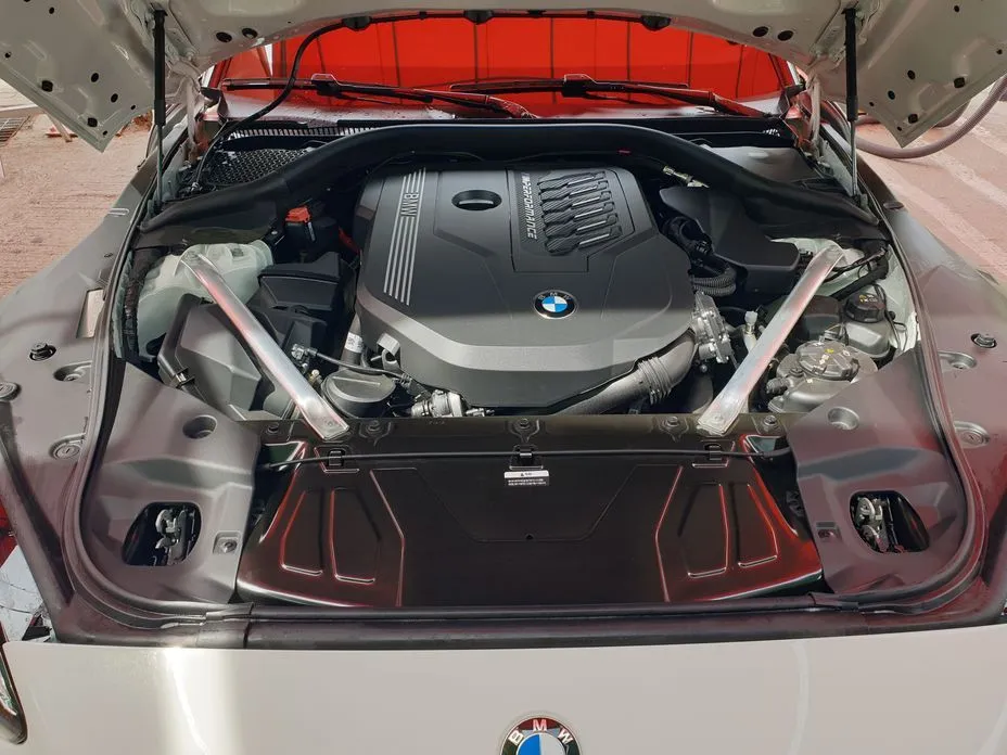 BMW Z4 2025 из KR, фото 5