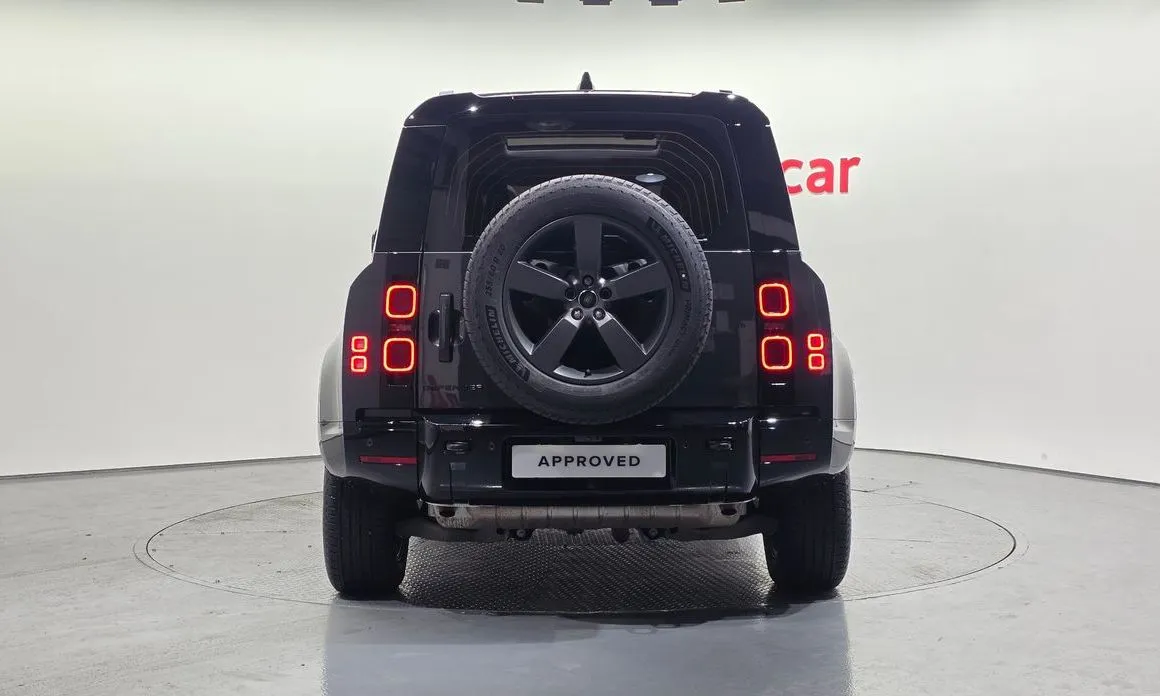 Land Rover Defender — фото 2
