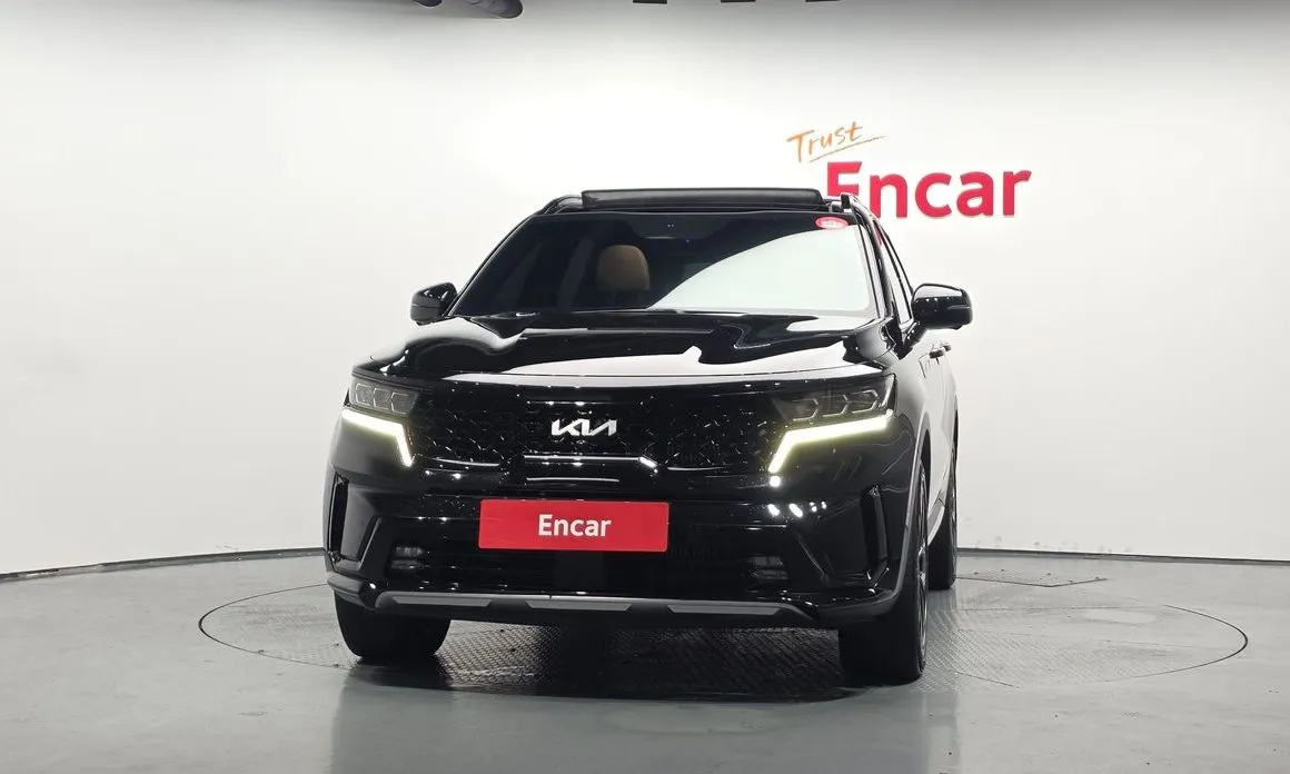 Kia Sorento — фото 9