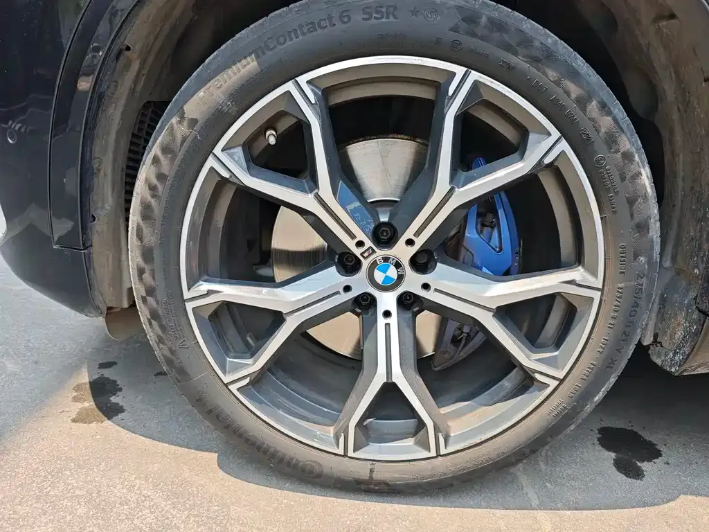 BMW X5 (Import) — фото 5