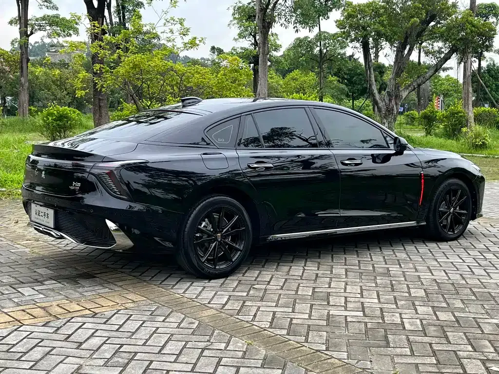 Hongqi H6 — фото 9