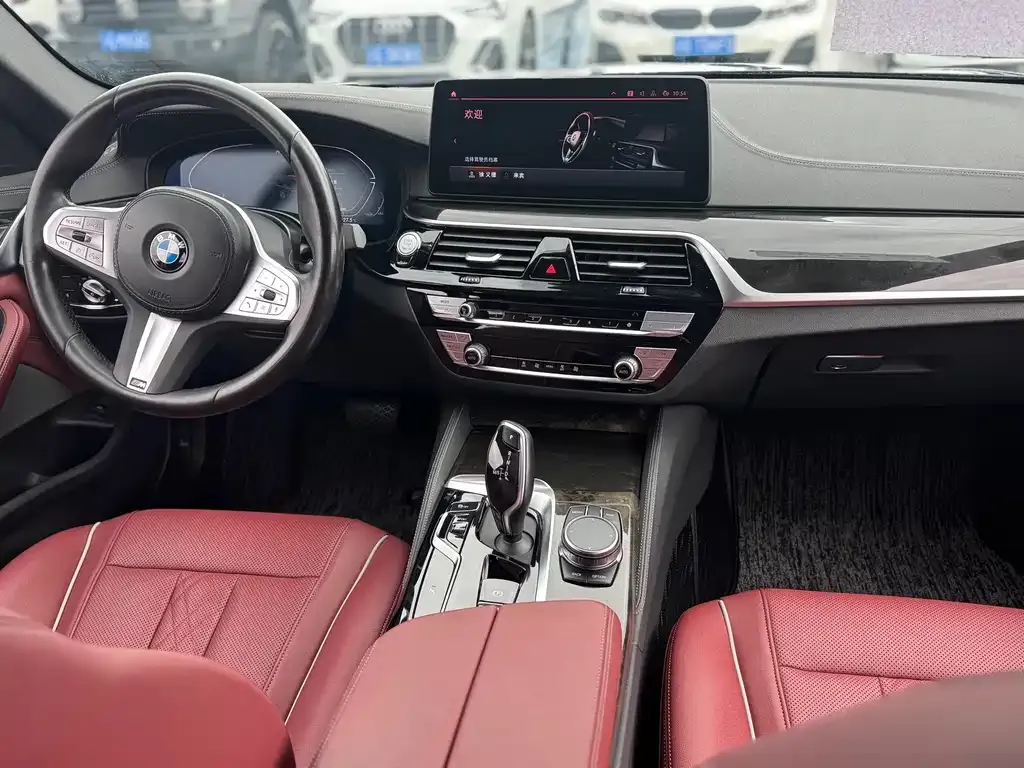 BMW 5 Series — фото 3