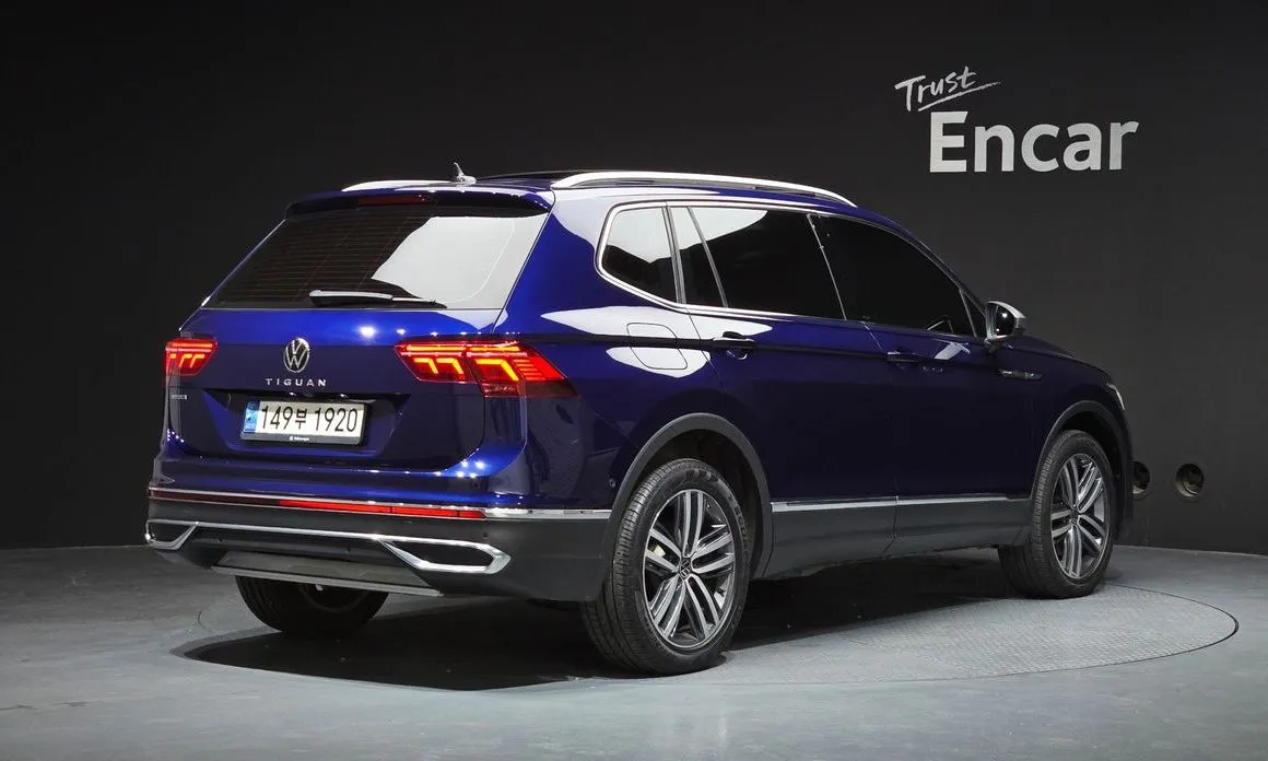 Volkswagen Tiguan — фото 8