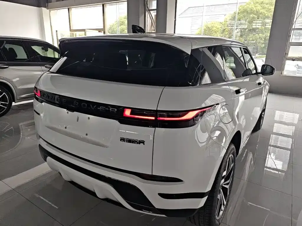 Land Rover Evoque — фото 10