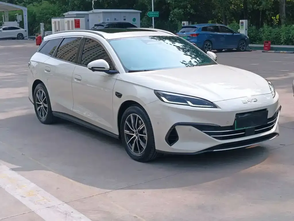 BYD Seal 06 DM-i Touring Edition — фото 4