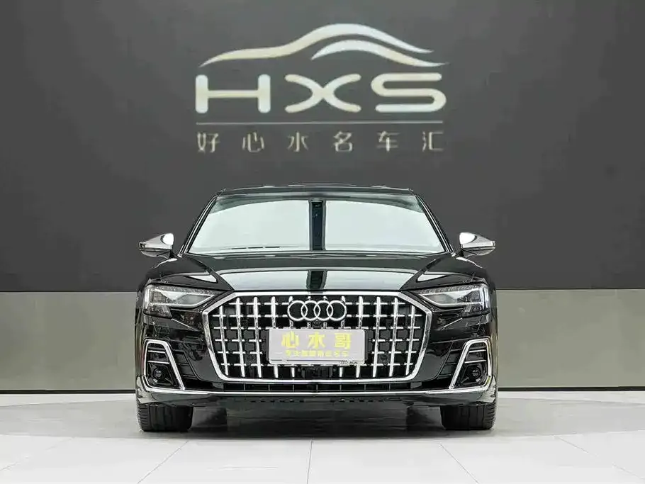 Audi A8 — фото 5