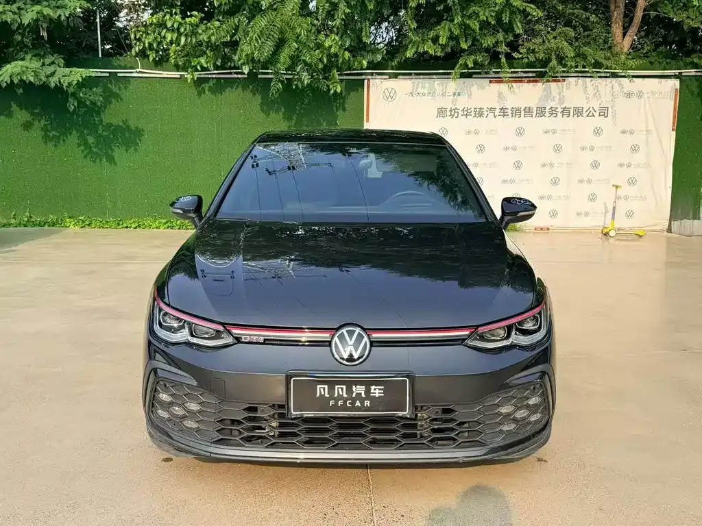 Volkswagen Golf GTI — фото 7
