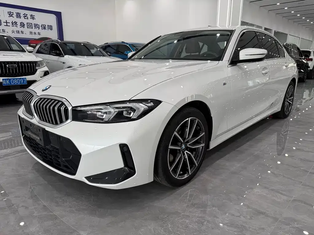 BMW 3 Series — фото 1