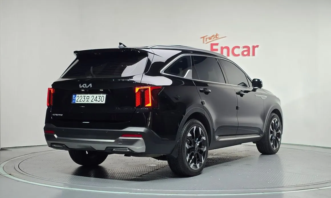 Kia Sorento — фото 2