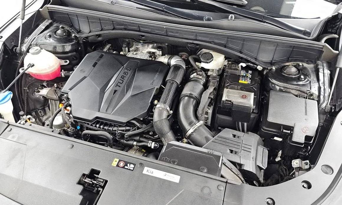 Kia Sorento — фото 10