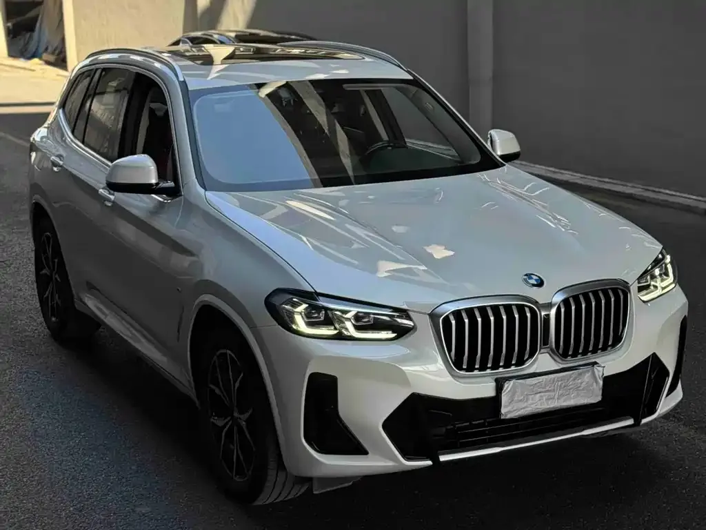 BMW X3 — фото 9