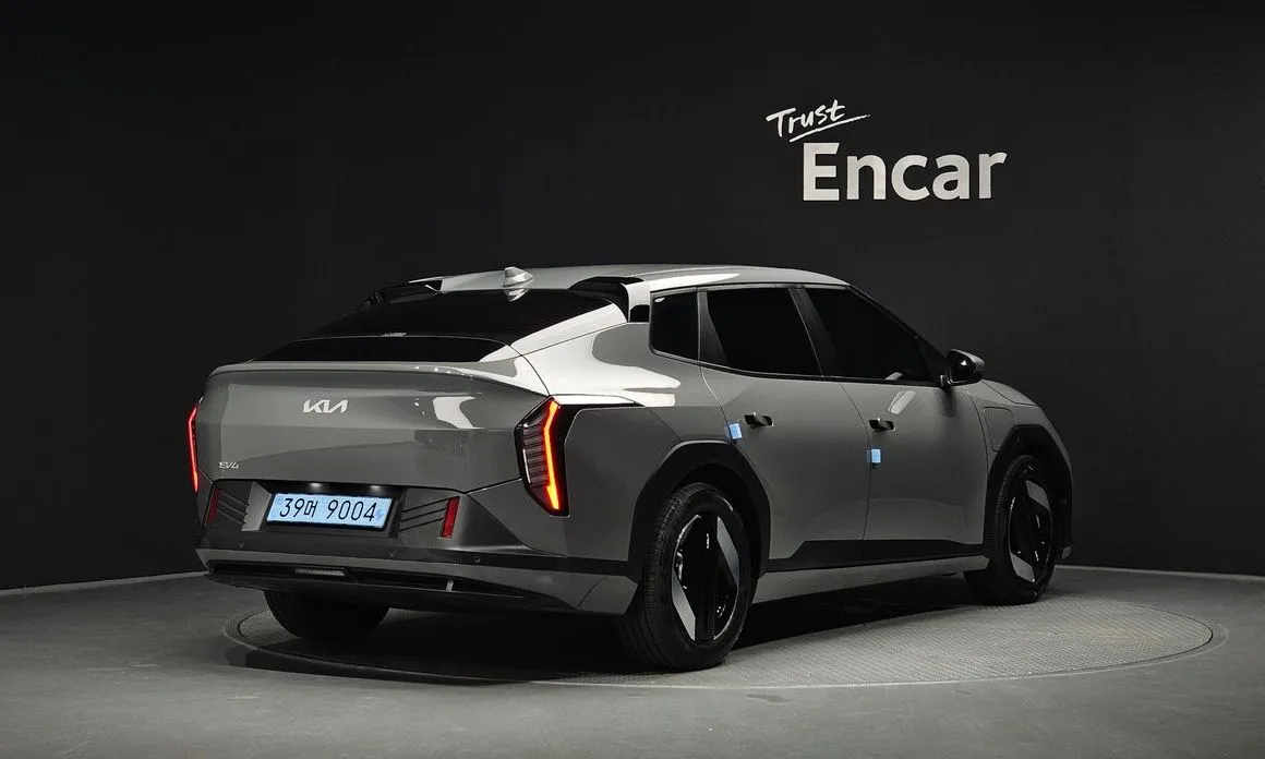 Kia EV4 2026 из KR, фото 3