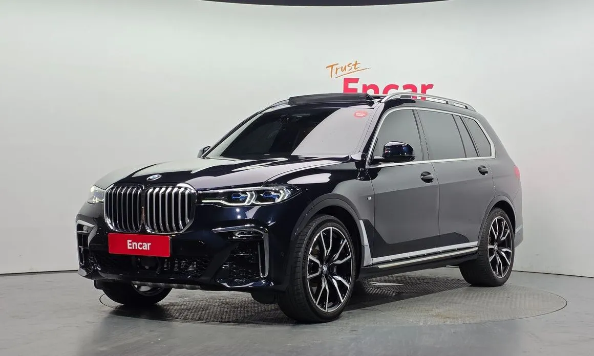 BMW X7 — фото 1
