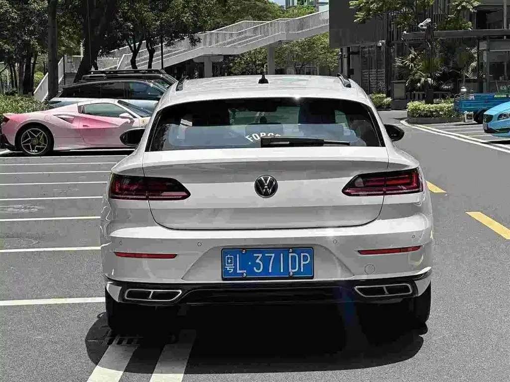 Volkswagen CC — фото 6