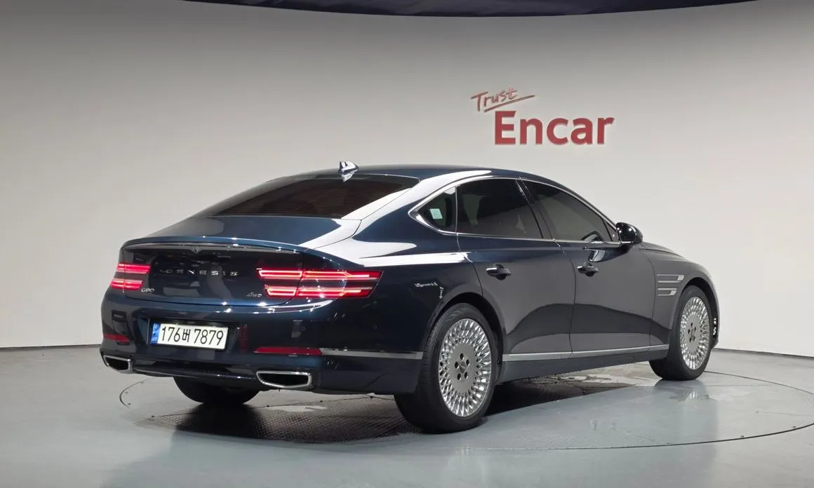 Genesis G80 — фото 7