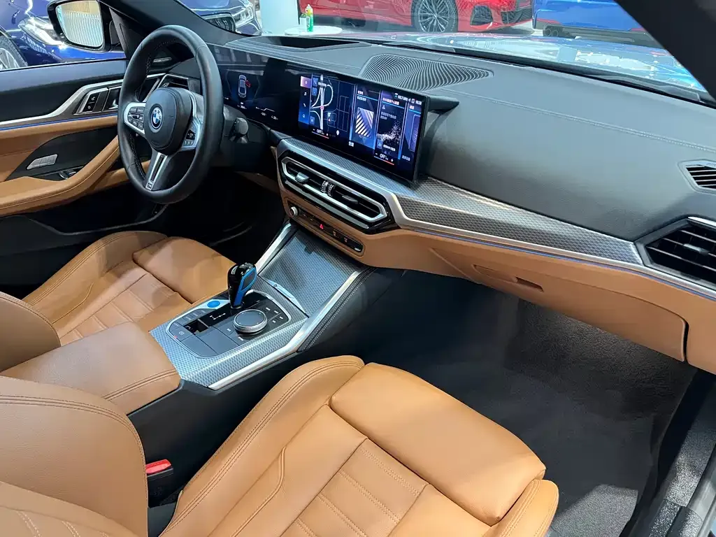 BMW i4 — фото 4