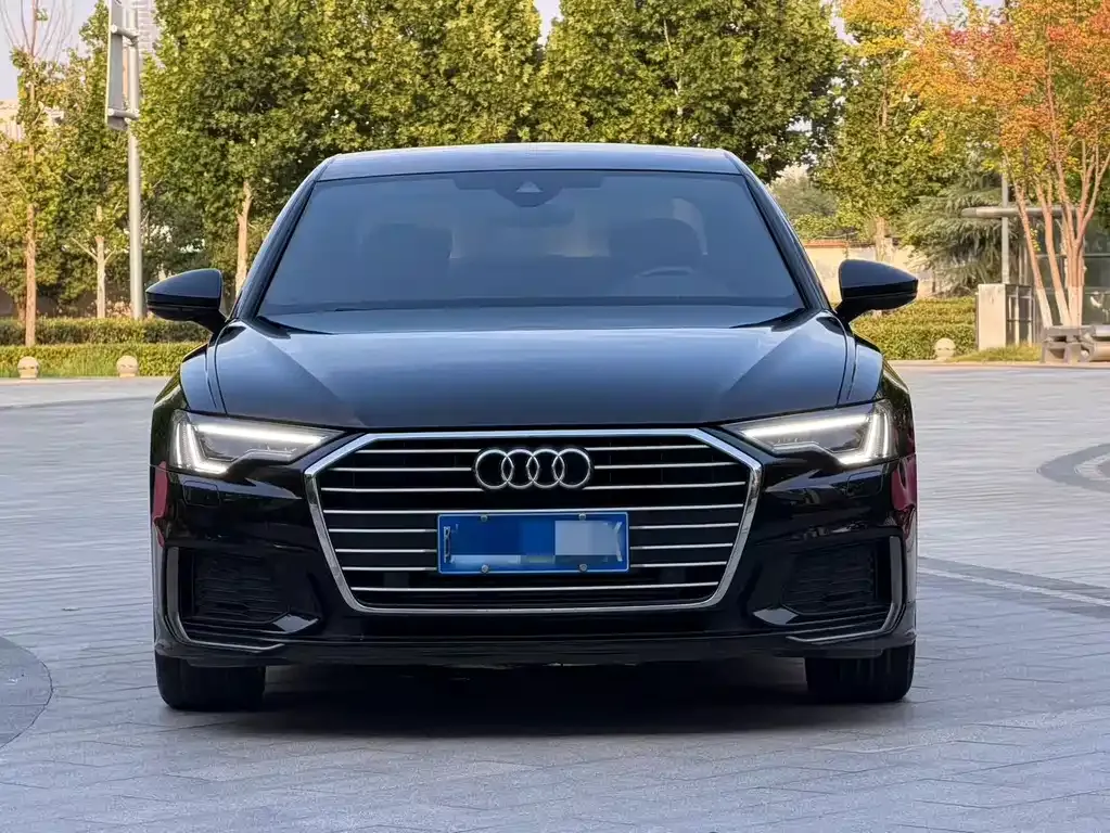 Audi A6L — фото 7