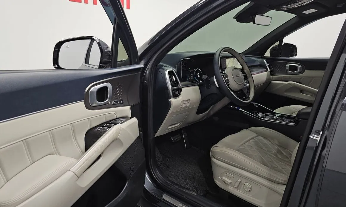 Kia Sorento — фото 6