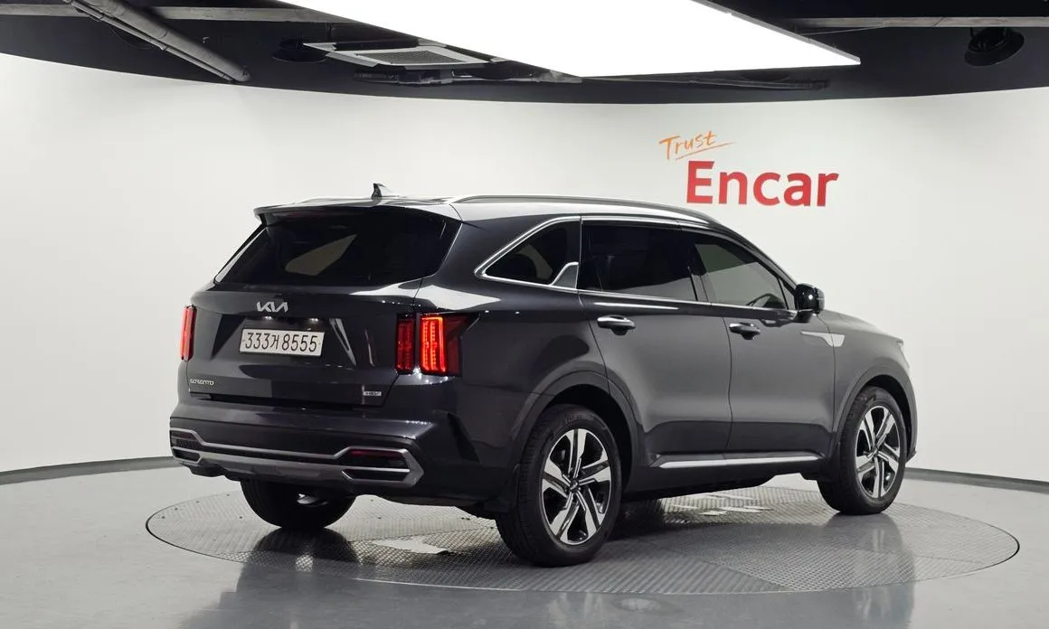 Kia Sorento — фото 3