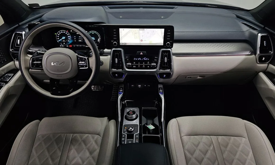 Kia Sorento — фото 8