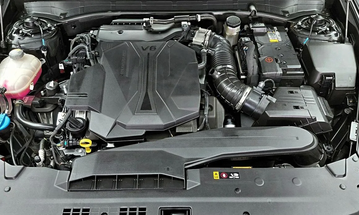 Hyundai Grandeur 2023 из KR, фото 7