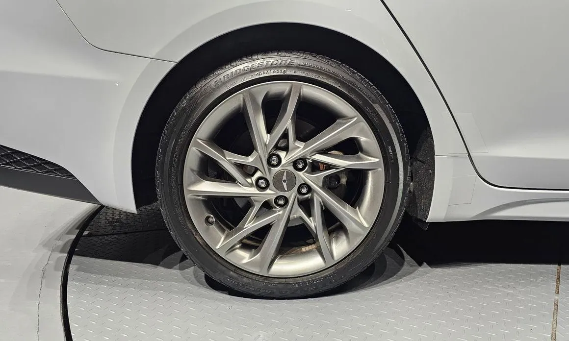 Genesis G70 2023 из KR, фото 10