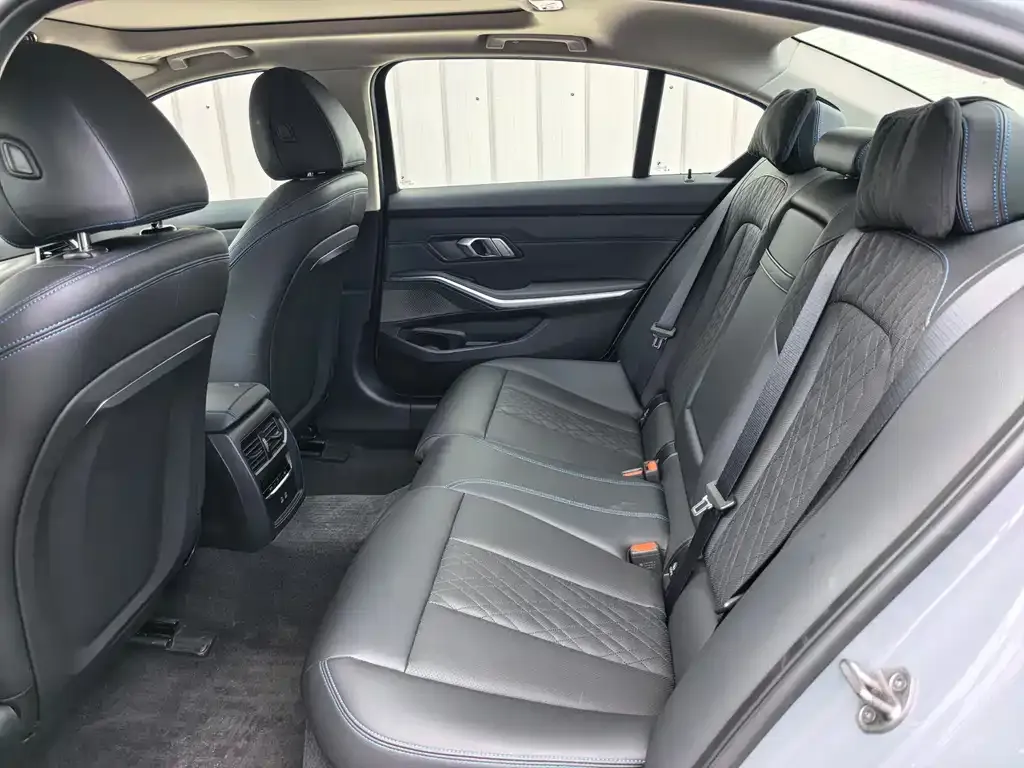 BMW i3 — фото 2