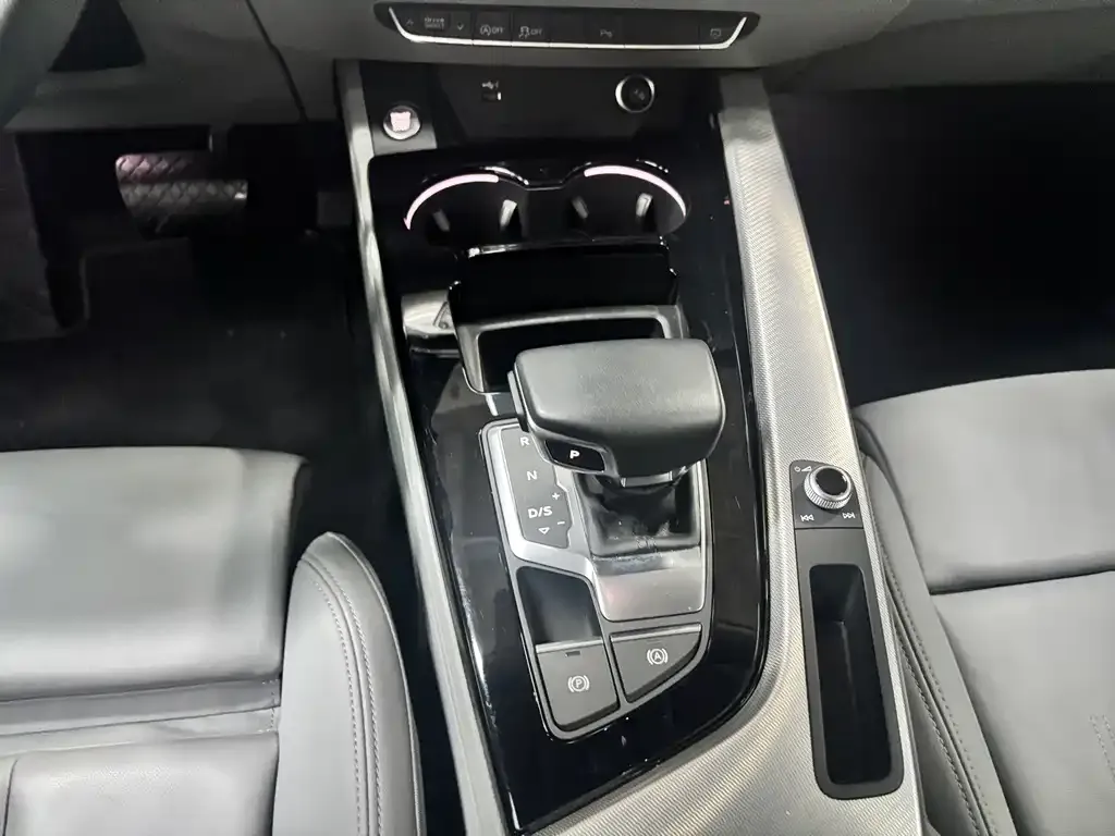 Audi A5 (Import) 2024 из CN, фото 5
