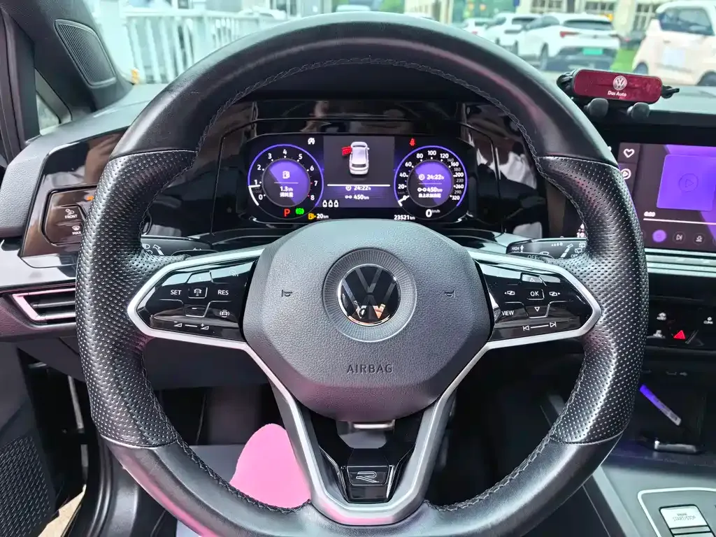 Volkswagen Golf 2021 из CN, фото 10