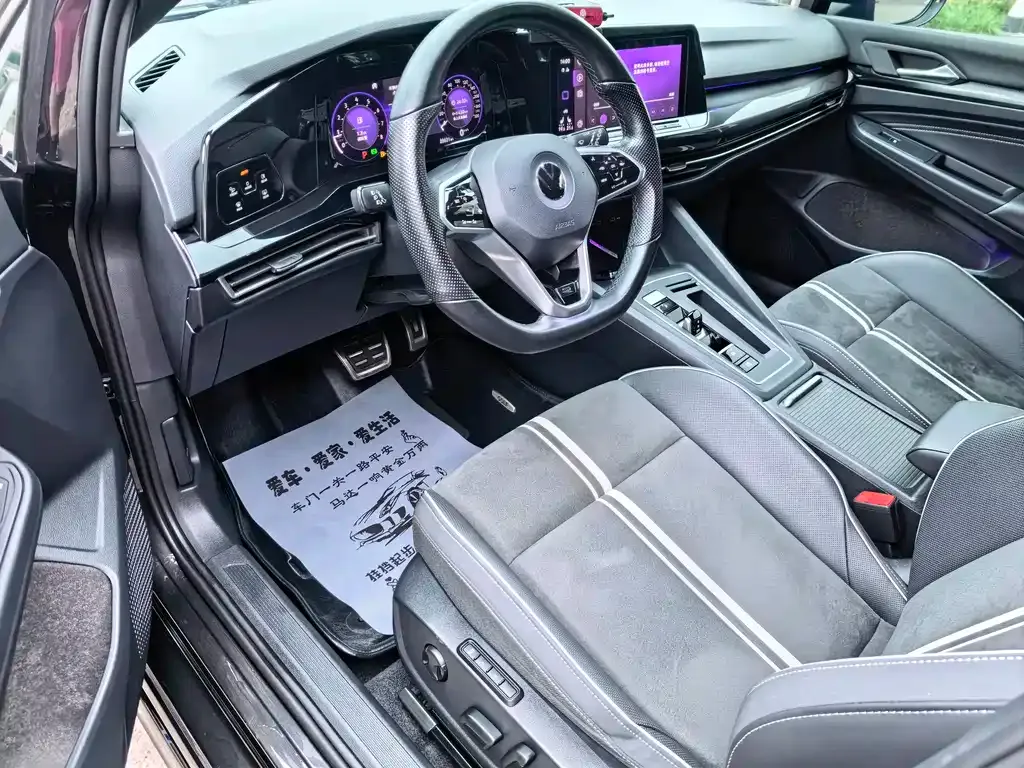 Volkswagen Golf 2021 из CN, фото 9