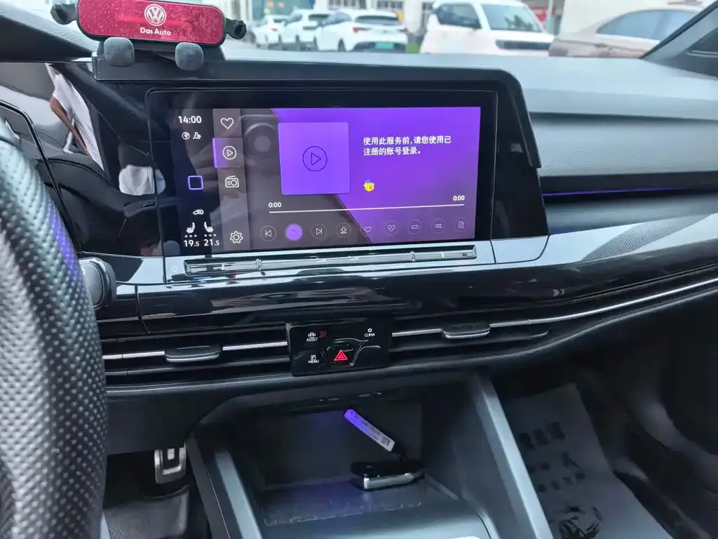 Volkswagen Golf 2021 из CN, фото 7