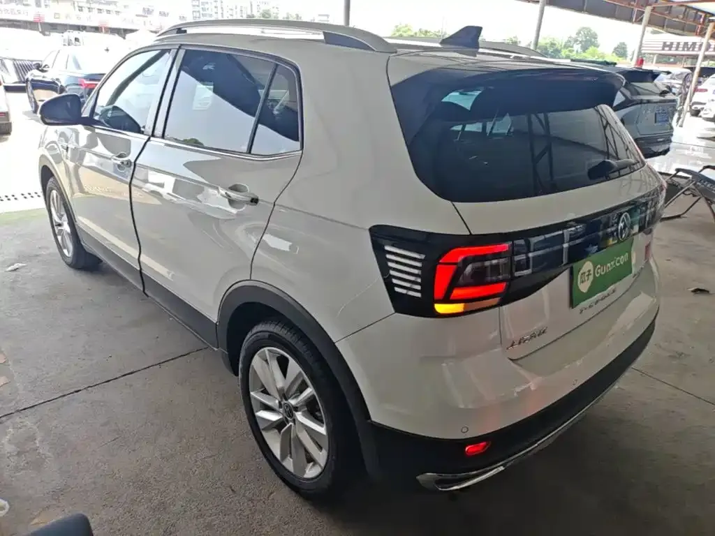 Volkswagen T-Cross — фото 5
