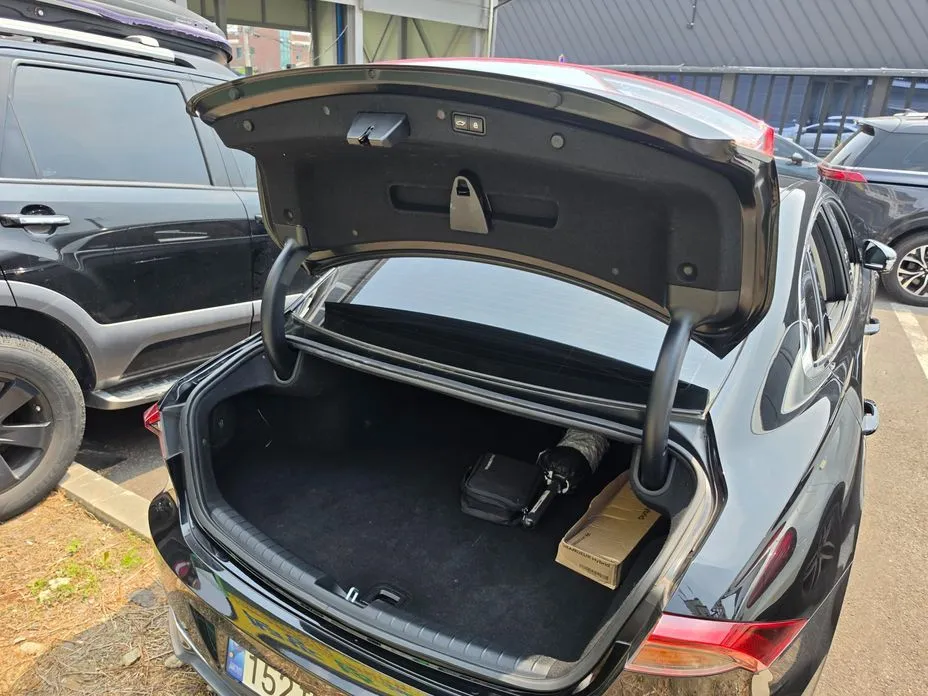 Hyundai Grandeur 2023 из KR, фото 5