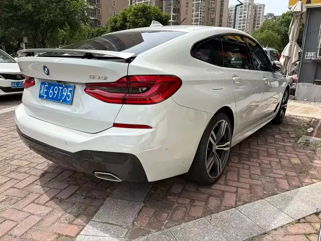 BMW 6 Series GT — фото 7