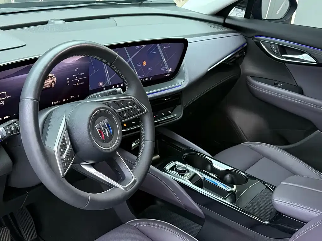 Buick Envision Plus — фото 5