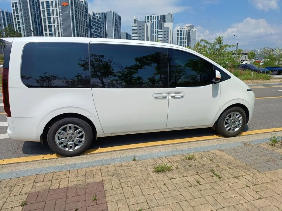 Hyundai Staria — фото 8