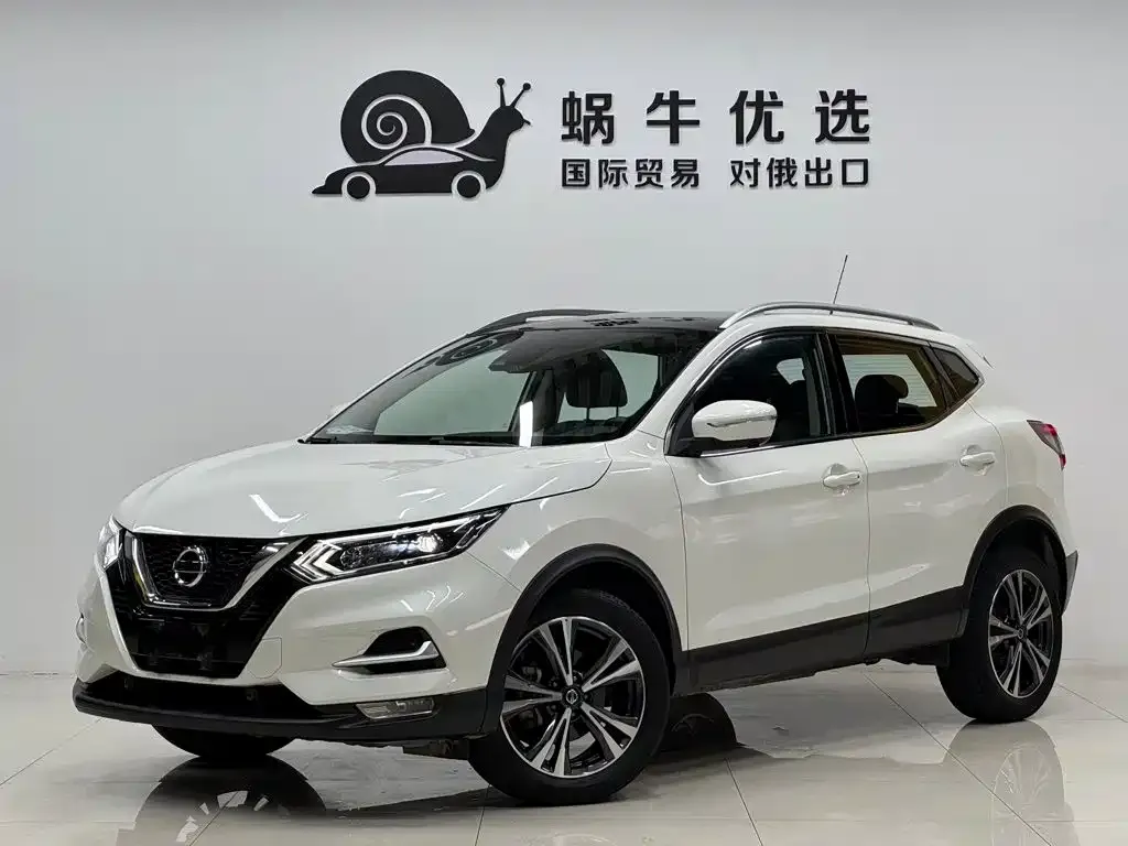 Nissan Qashqai — фото 1