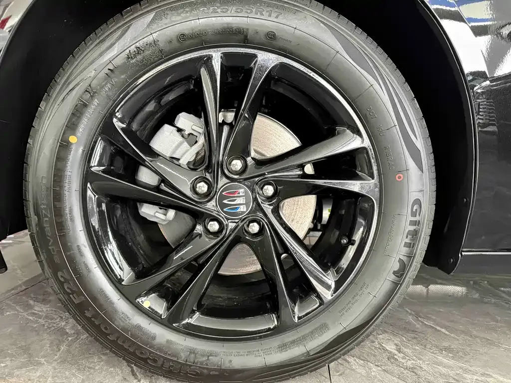 Buick Regal — фото 10