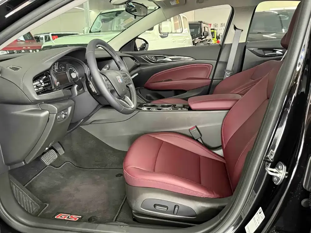 Buick Regal — фото 6