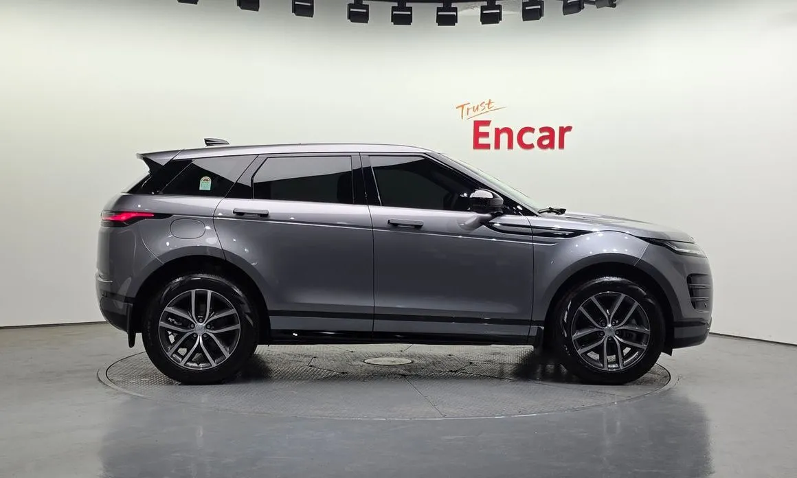 Land Rover Range Rover Evoque — фото 8