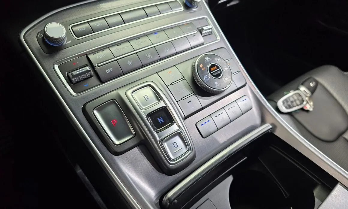 Hyundai Santafe — фото 4