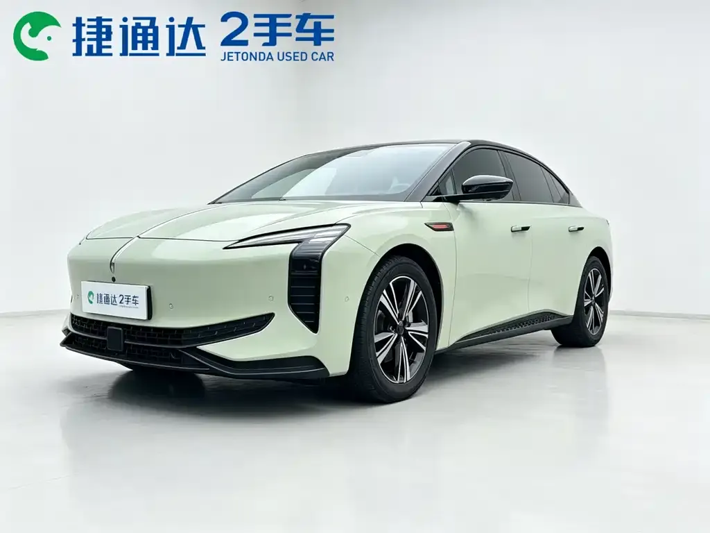 Hongqi EH7 — фото 1