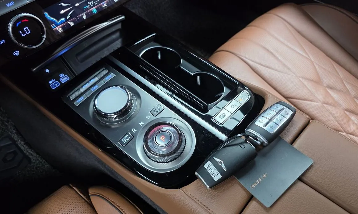 Genesis G80 2023 из KR, фото 3