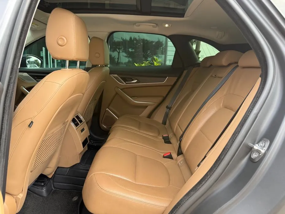 Jaguar F-PACE 2021 из KR, фото 6