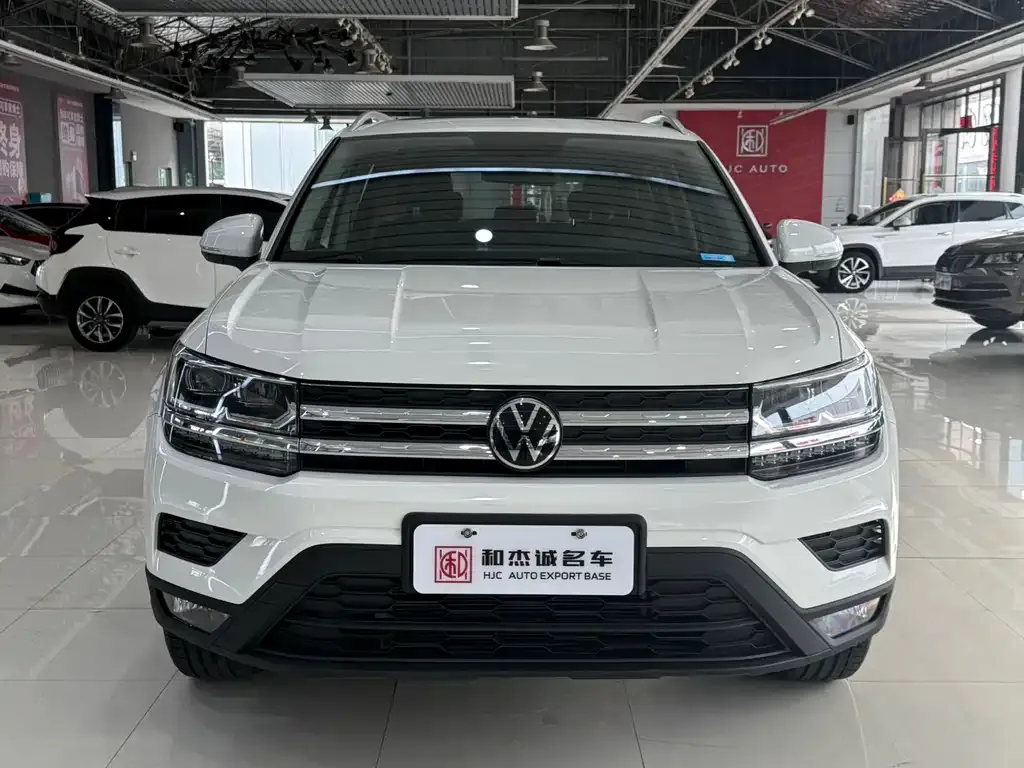 Volkswagen Tharu — фото 1