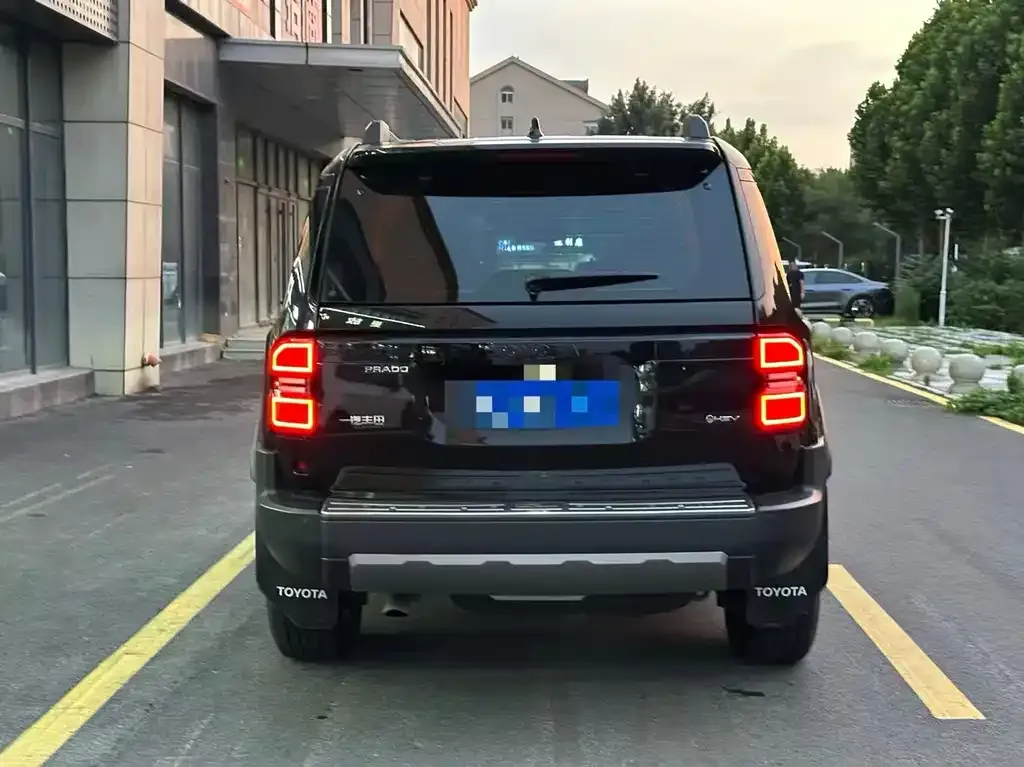 Toyota Prado 2025 из CN, фото 8