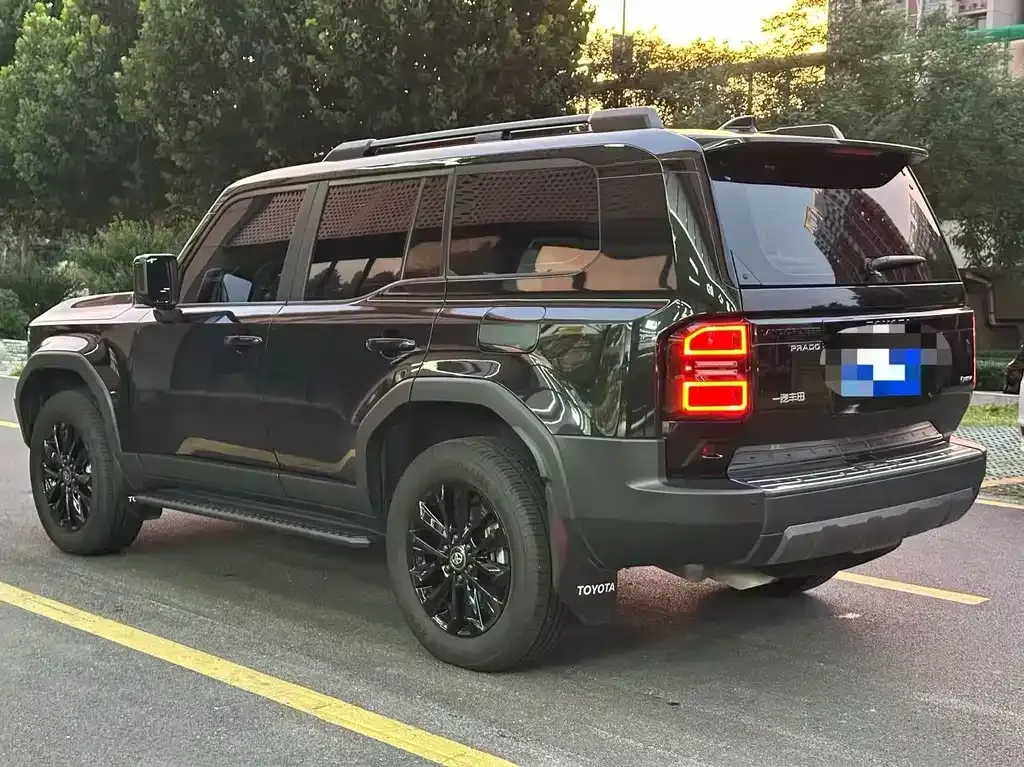 Toyota Prado 2025 из CN, фото 7