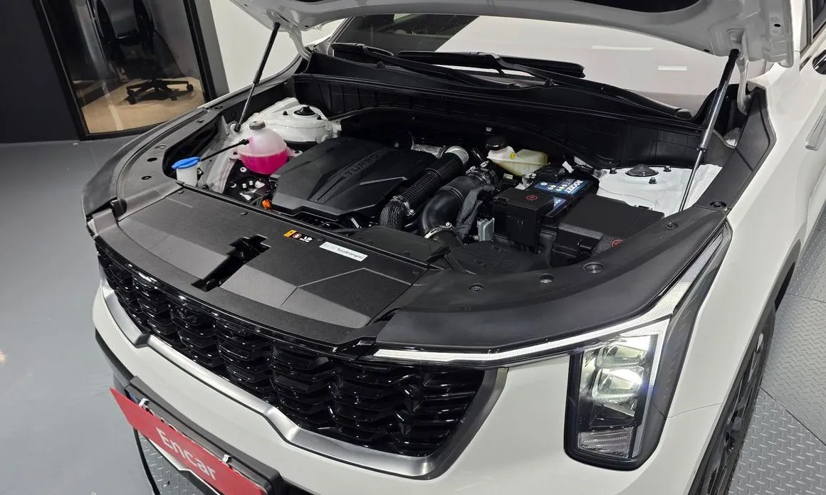 Kia Sorento — фото 8