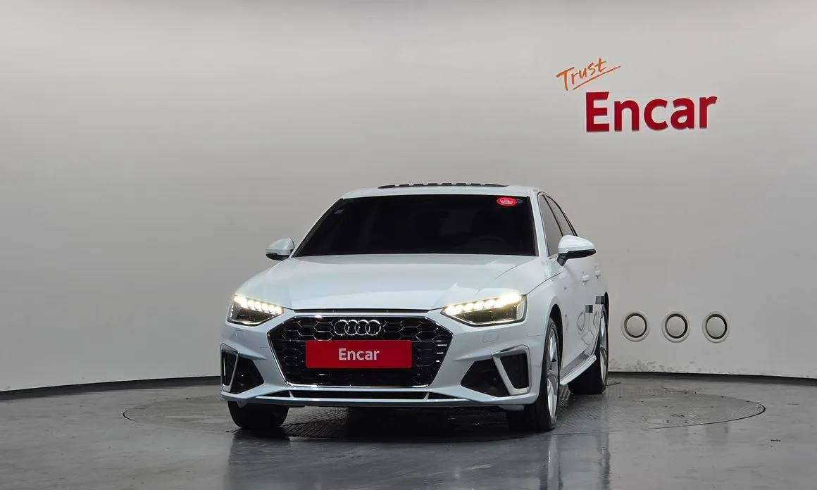 Audi A4 — фото 2